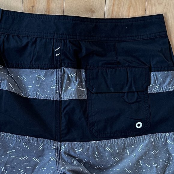 Men's Boardshort - Picture 4 of 4